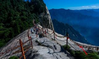 东岳南岳西岳北岳分别在什么地方 西岳什么山